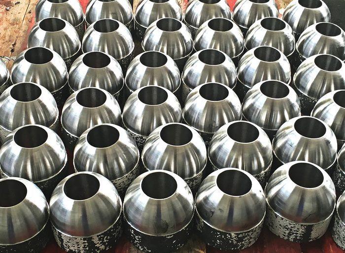 Piezas mecanizadas listas para suministro